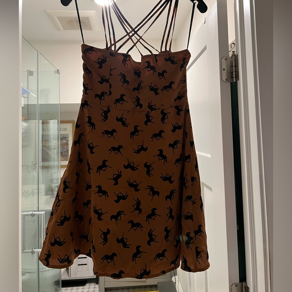 A-line satin horse print lace dress - Picture 5 of 5